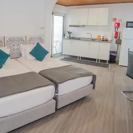 Sunset Star Ii With Sea View * Calheta (Madeira)